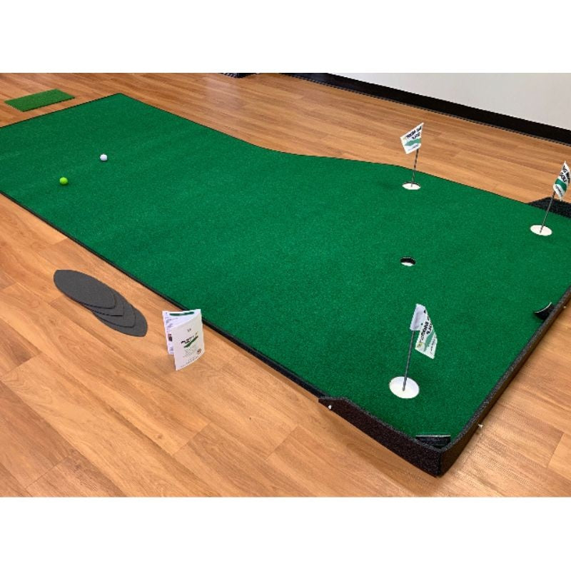 Big Moss Golf Country Club 612 V2 Putting Green - Image 2