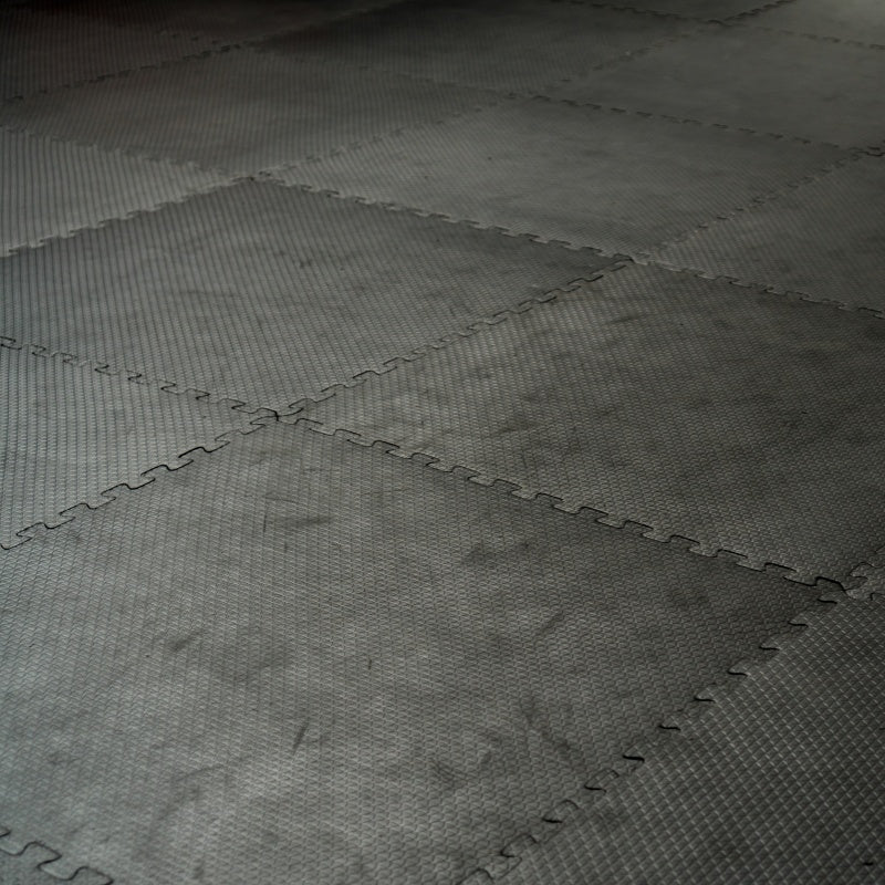 Interlocking Foam Gym Tiling - 2' x 2' - Image 1