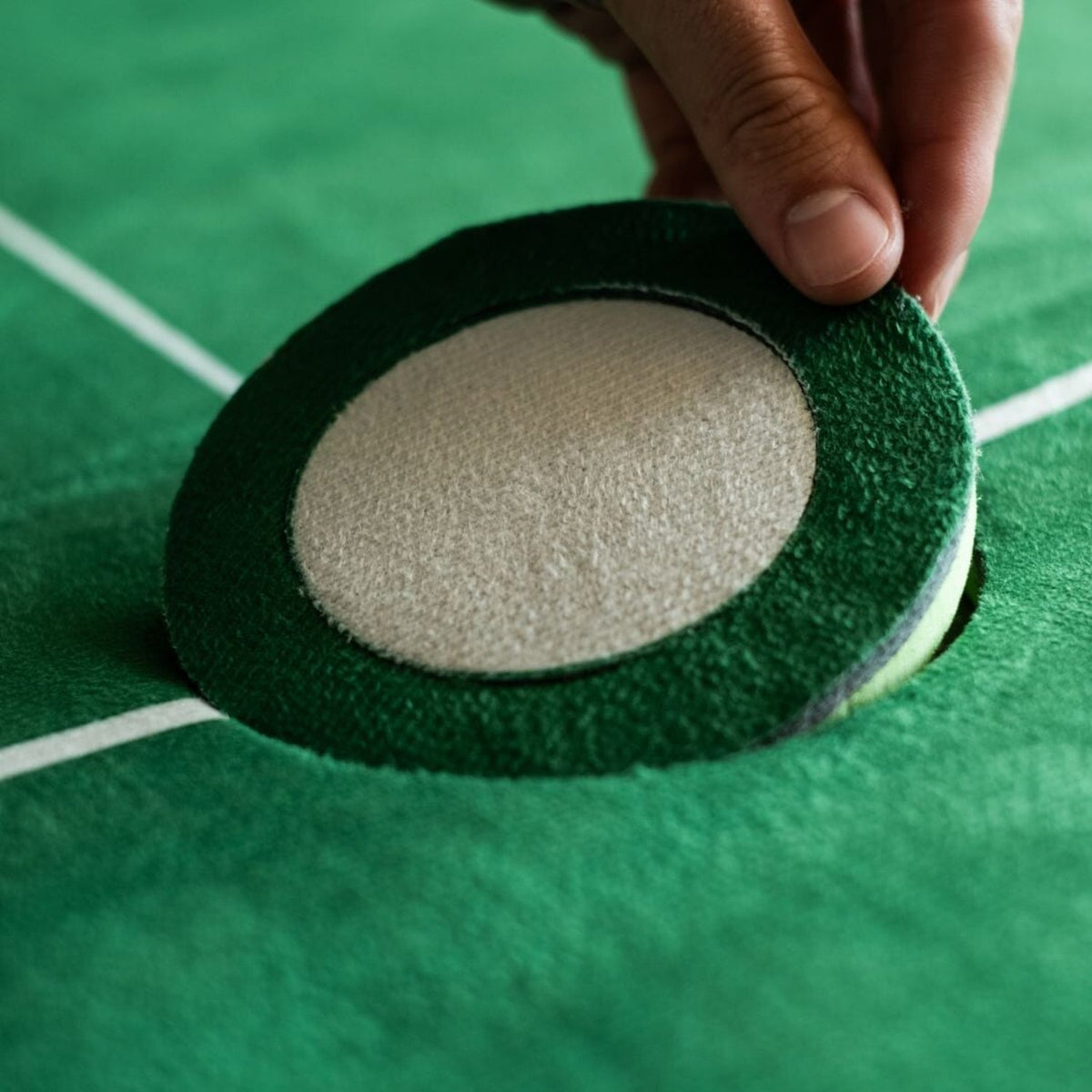 SIG LITE Indoor Putting Green 3' x 8' - Image 2