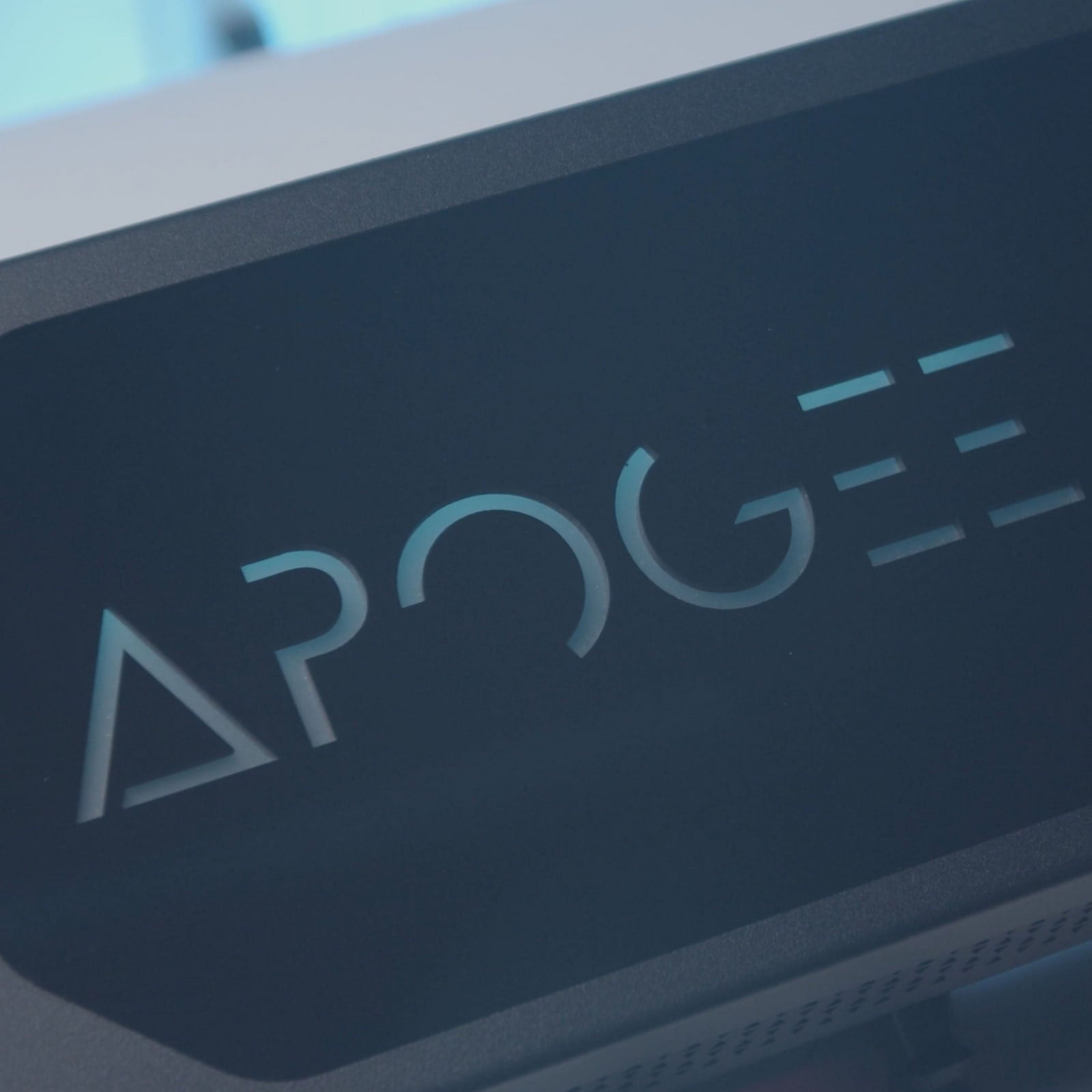 TruGolf APOGEE Launch Monitor - Image 6